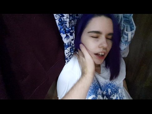 ❤️ Natagpuan ang aking kapatid na babae sa aparador at tinulungan ang kanyang cum ❤️❌ Porno sa tl.doujin-sexy.ru ❌